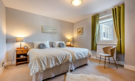 1 Bed in Pevensey Bay 5
