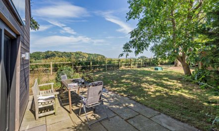 2 Bed in Sudbourne 6