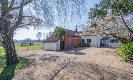 5 Bed in Postwick 1