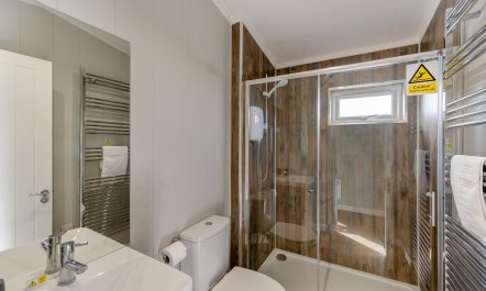 2 Bed in Oulton Broad 7