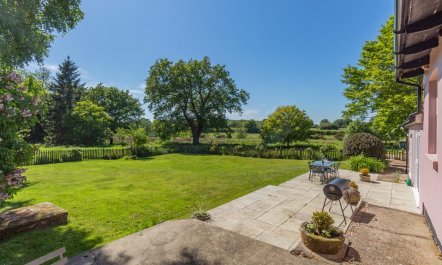 2 Bed in Kettlestone 1