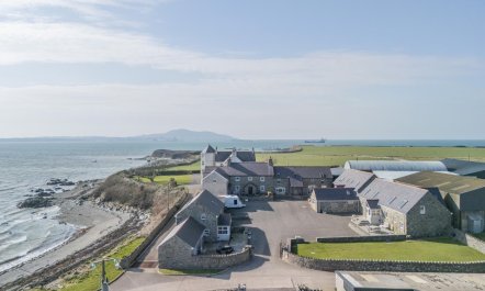 4 Bed in Llanfwrog 3