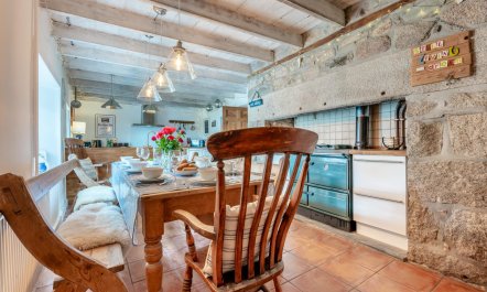 5 Bed in Tredethy 6