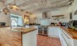 5 Bed in Tredethy 3