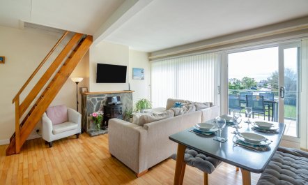 2 Bed in Abersoch 2