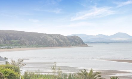 2 Bed in Abersoch 4