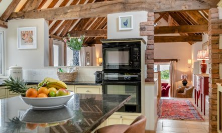 4 Bed in Burford 6