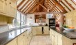 4 Bed in Burford 5