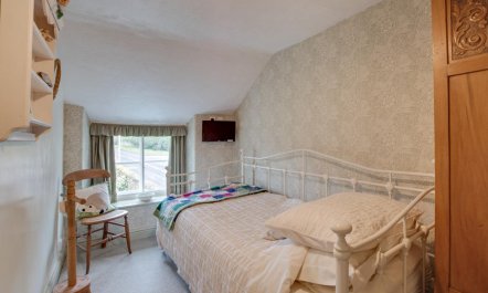 2 Bed in East Ayton 6