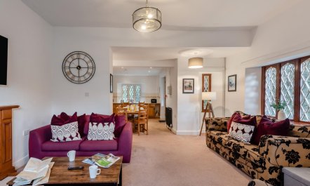 6 Bed in Keswick 2