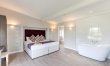1 Bed in Three Holes 9