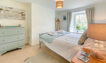 2 Bed in St. Austell 3
