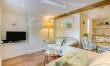 2 Bed in Winchcombe 1