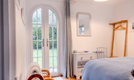 2 Bed in Brighstone 5