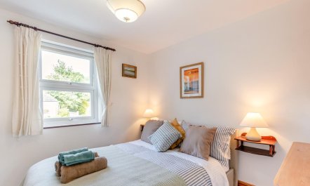 2 Bed in St. Dogmaels 7