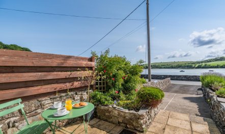 2 Bed in St. Dogmaels