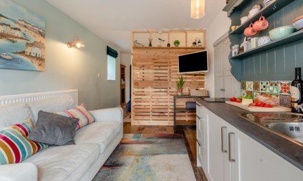 1 Bed in Talgarreg 2