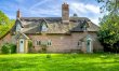 2 Bed in Hanworth 2