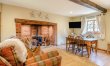 2 Bed in Hanworth 6