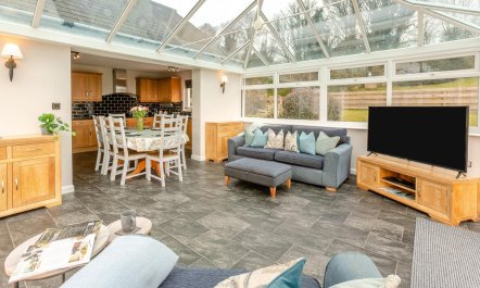 4 Bed in St. Keverne 2