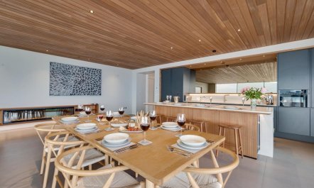4 Bed in Cove 7