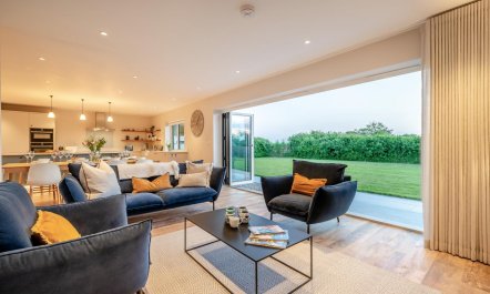 4 Bed in St. Merryn 5
