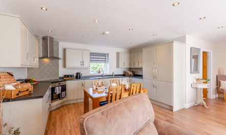1 Bed in Wombleton 7