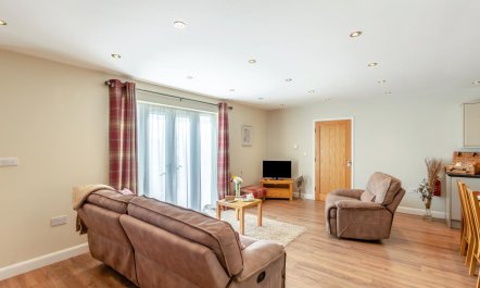 1 Bed in Wombleton 5