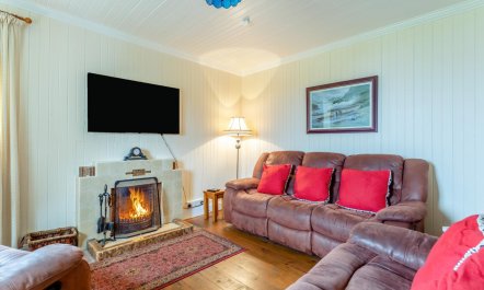 3 Bed in Carbost 3