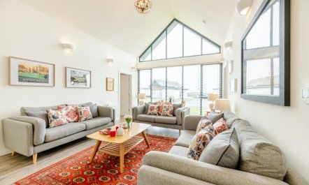 3 Bed in Bamburgh 2