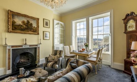 1 Bed in Bath 9