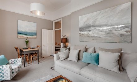 1 Bed in Bath 4