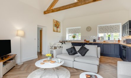 2 Bed in Chard 6