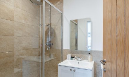 2 Bed in Chard 4