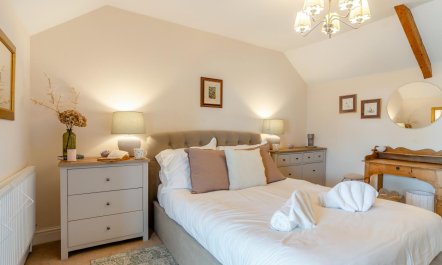 3 Bed in Bishopston 3