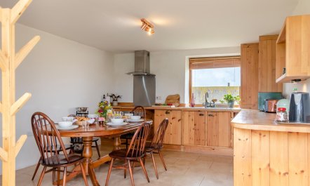 3 Bed in Goodwick 9