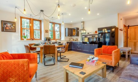 3 Bed in Huntly 2