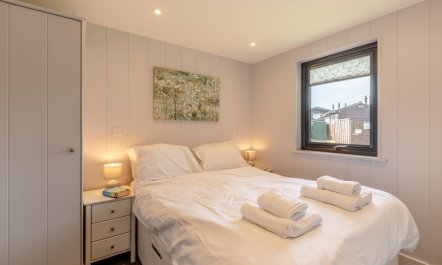 2 Bed in Rousdon 7