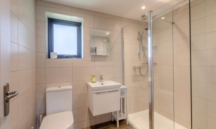 2 Bed in Rousdon 9