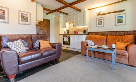 2 Bed in Duloe 4