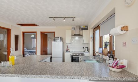 2 Bed in Eccles-on-Sea 7