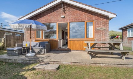 2 Bed in Eccles-on-Sea 6