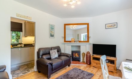 3 Bed in Looe 7