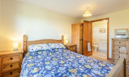 3 Bed in Sutton On Derwent 7