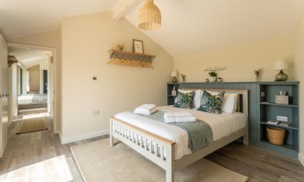 3 Bed in Freshford 9