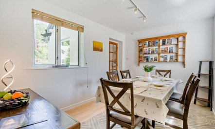 3 Bed in Windermere 9