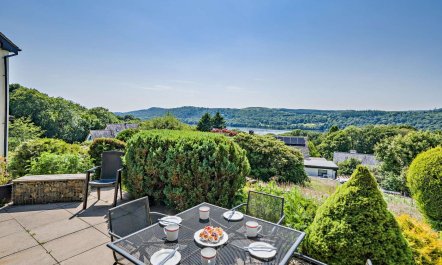 3 Bed in Windermere