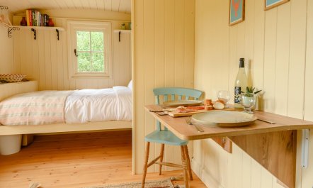 1 Bed in Burnham Overy Town 4