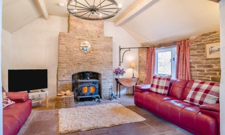 3 Bed in Llanvetherine 4