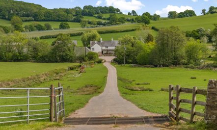 3 Bed in Llanvetherine